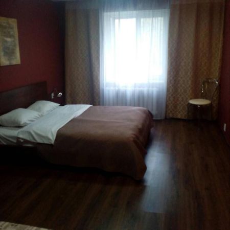 Smart Apart House Hotel Boryspil Luaran gambar